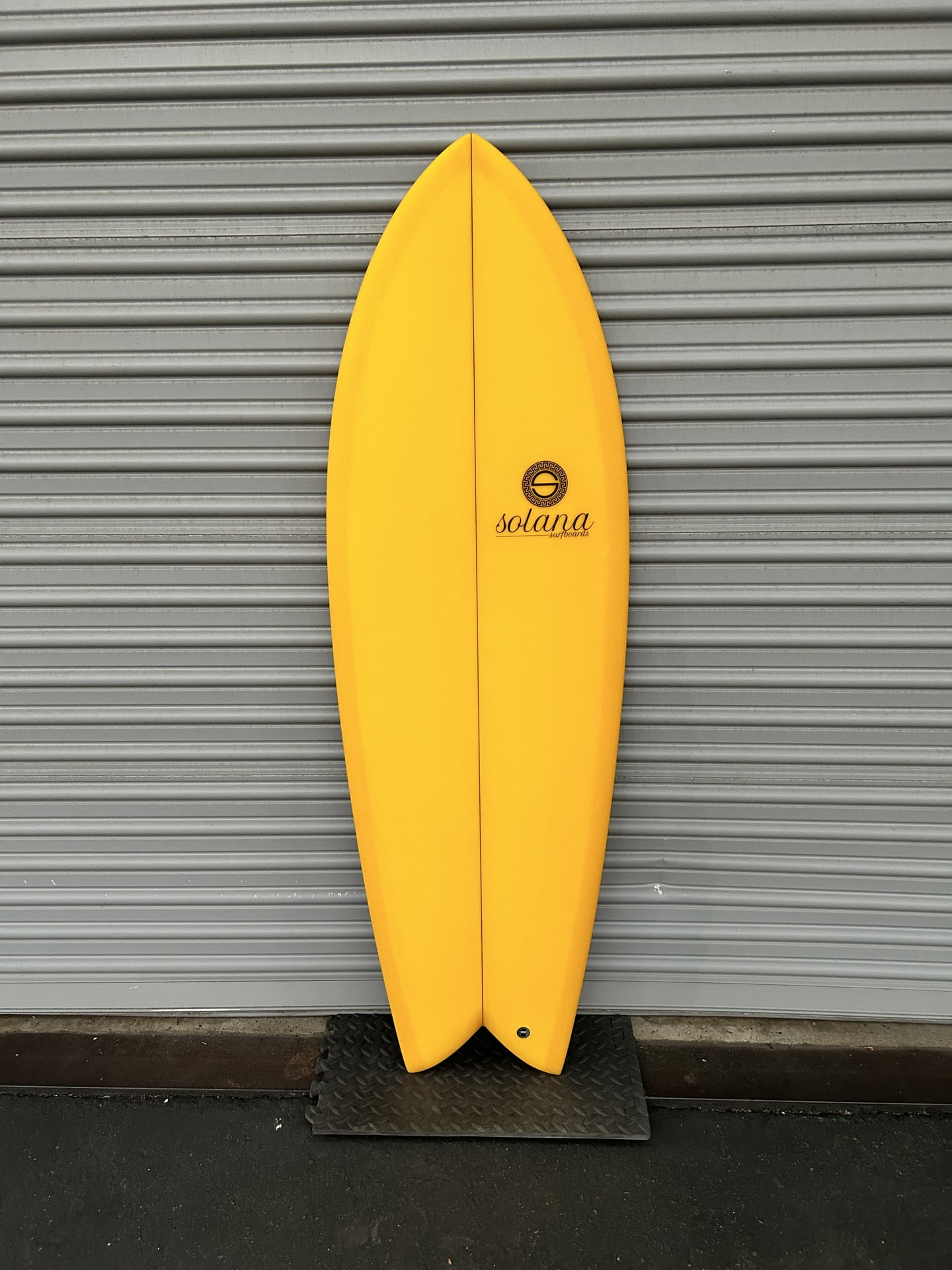 Yellow Twin Fin Retro Fish